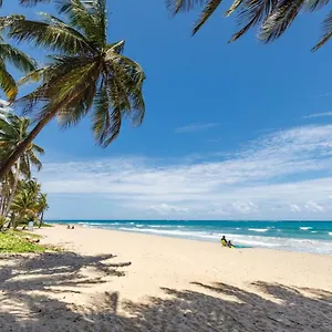 https://luxury-central-location-w-pool-king-size-bed.comcaribbean.com